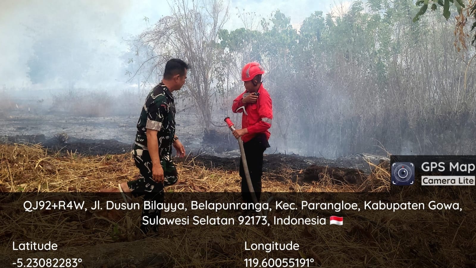 *Berkat Laporan Cepat Warga dan Babinsa, Kebakaran 1 Hektar Lahan di Pattallassang Berhasil Dipadamkan*